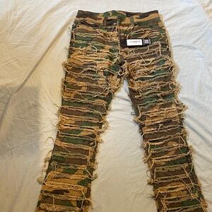 Men's Distressed Camouflage Jeans